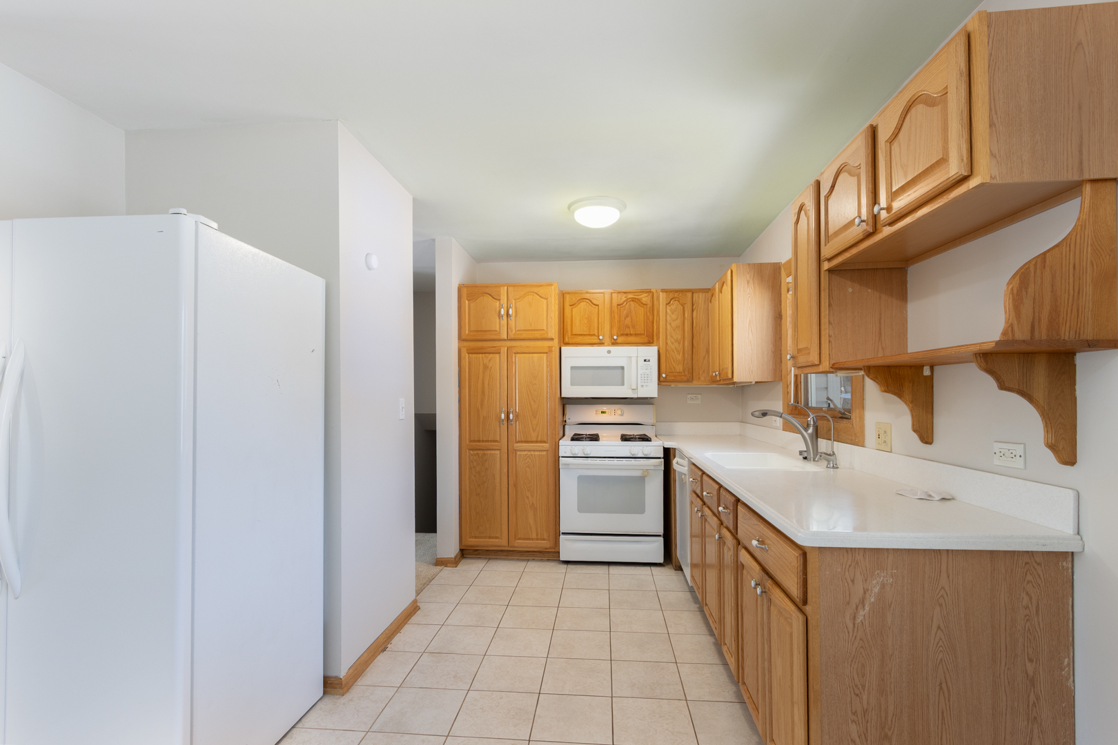 6209 Sands Road Crystal Lake, IL 60014 - Photo 6 of 23