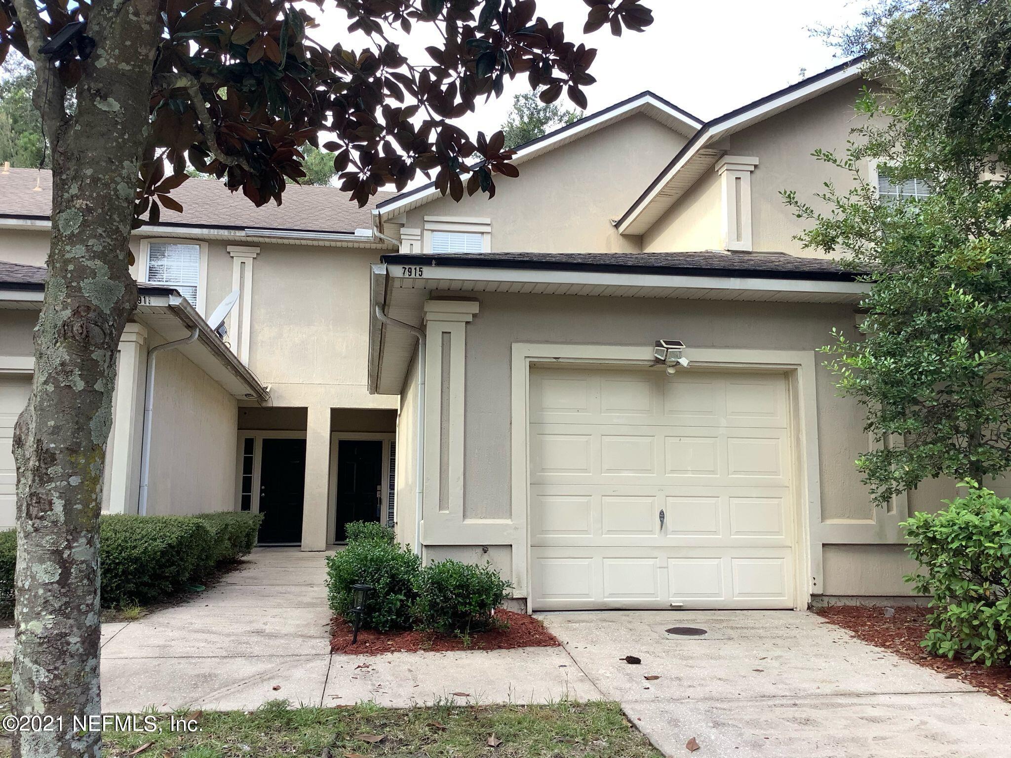 7915 Melvin Road Jacksonville, FL 32210 - Photo 1 of 32 0-Melvin