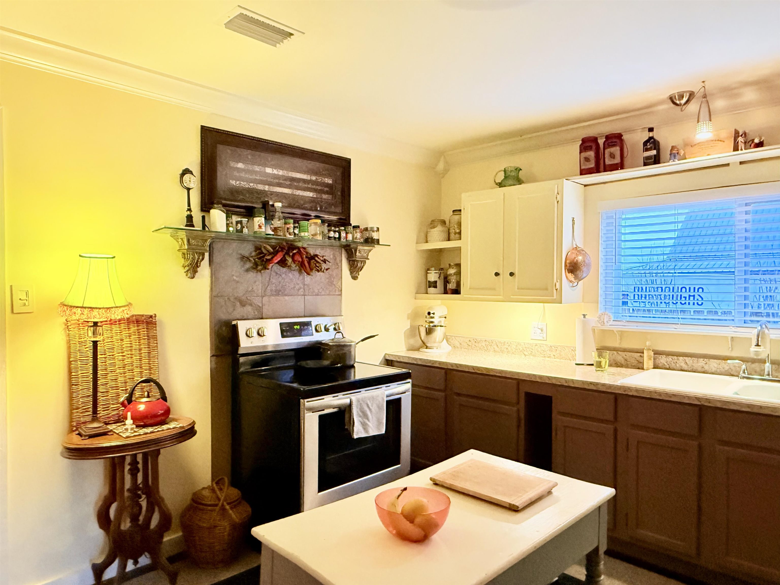 18019 Nebraska Street Robertsdale, AL 36567 - Photo 13 of 21 Kitchen