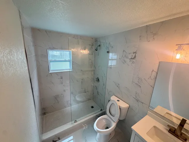 $2,800 | 508 Palmetto Street, Unit 1, West Palm Beach, FL 33405