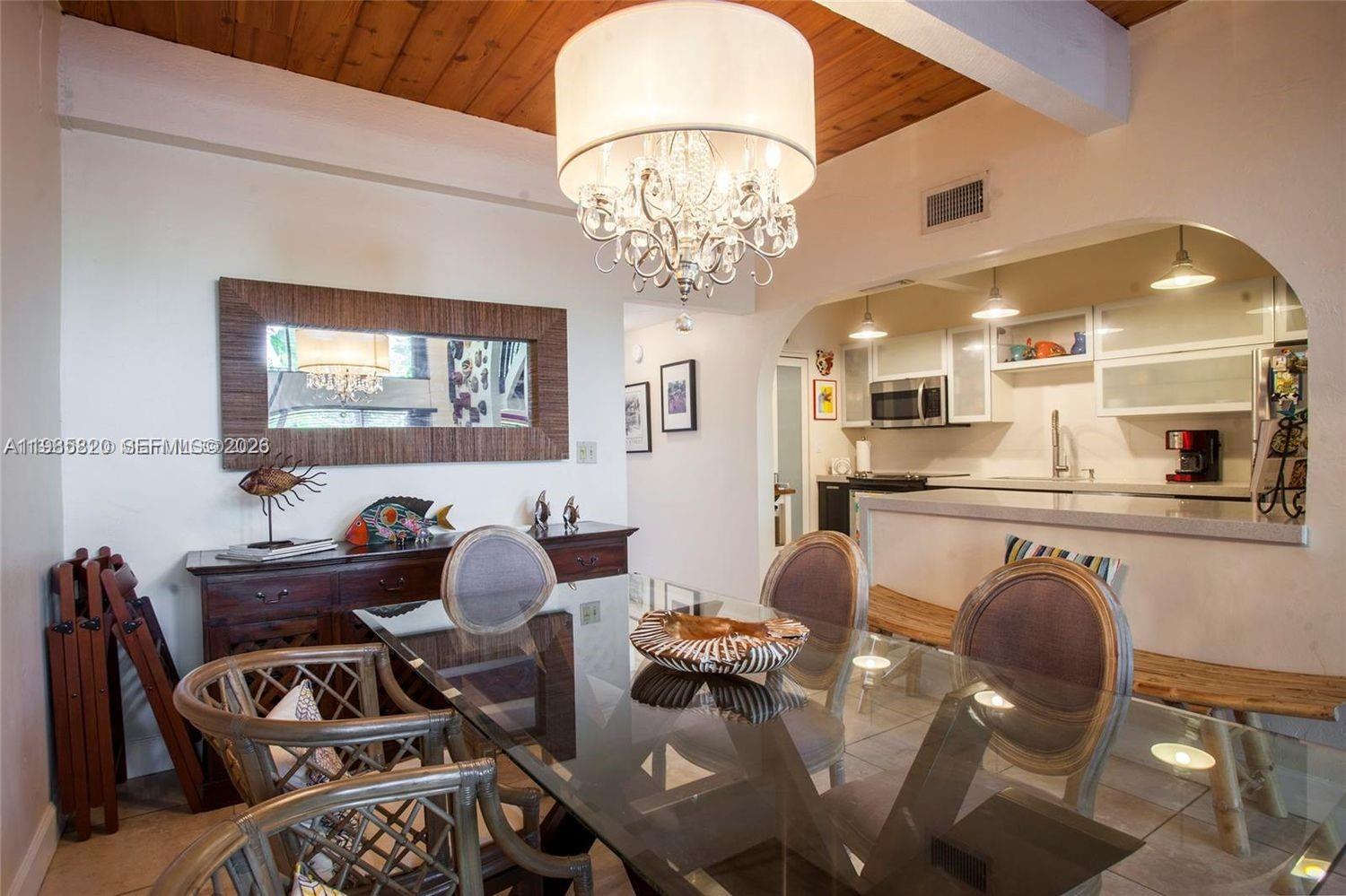 10449 Southwest 78th Street Miami, FL 33173 - Photo 11 of 35