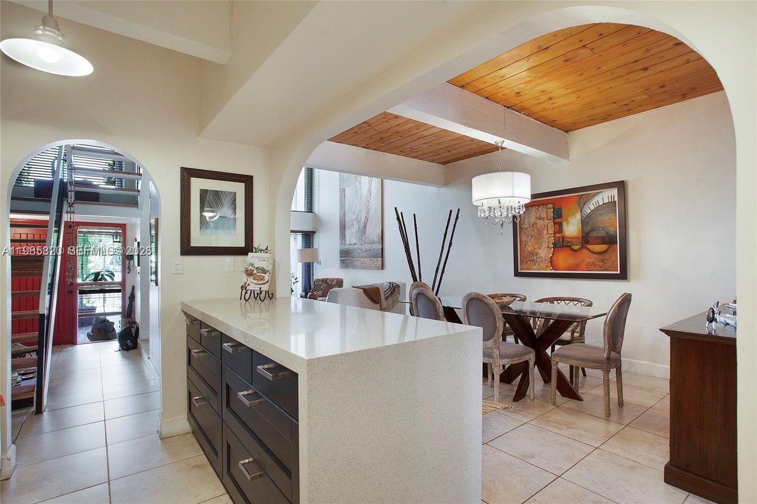 10449 Southwest 78th Street Miami, FL 33173 - Photo 15 of 35