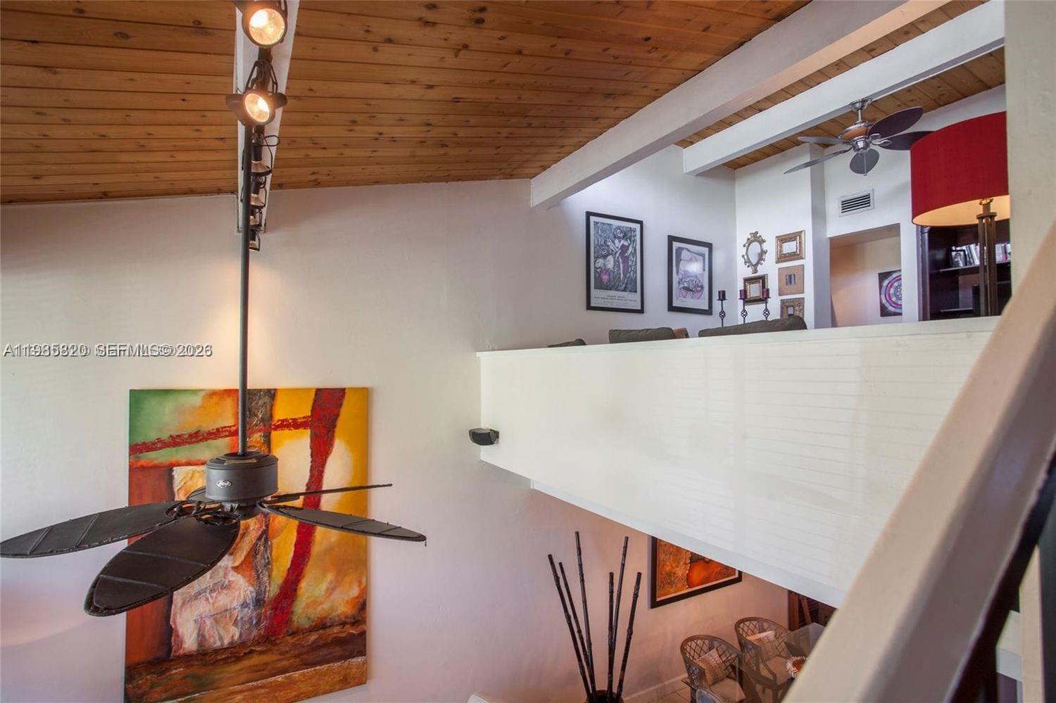 10449 Southwest 78th Street Miami, FL 33173 - Photo 18 of 35