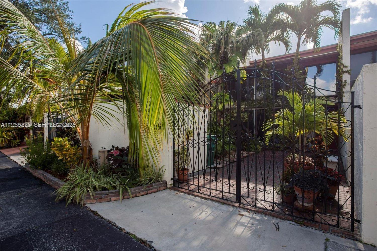 10449 Southwest 78th Street Miami, FL 33173 - Photo 29 of 35