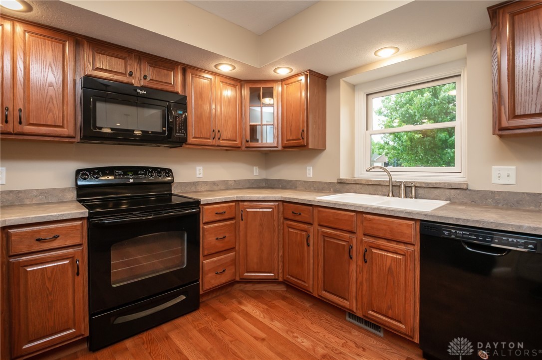 824 Rosecrest Road Tipp City, OH 45371 - Photo 20 of 58 Gallery Image 20