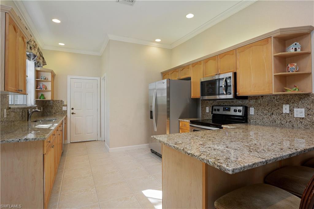 1495 23rd Street Southwest Naples, FL 34117 - Photo 7 of 25 Kitchen