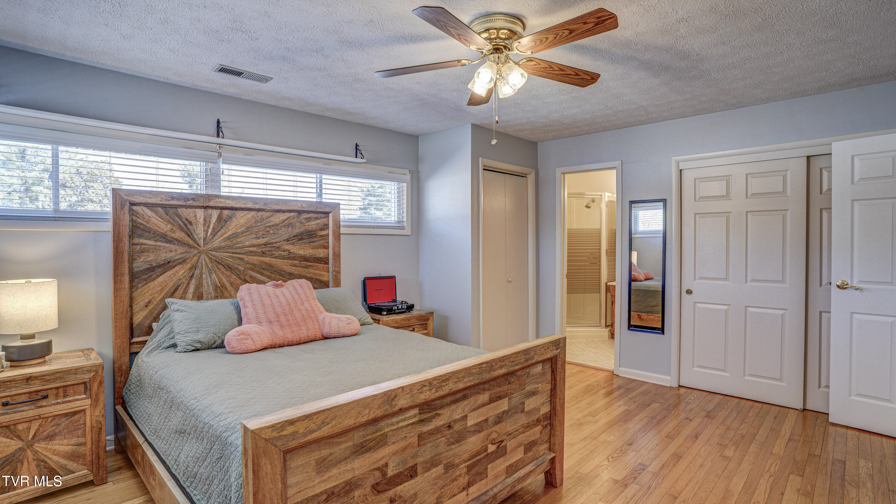 955 9th Street Erwin, TN 37650 - Photo 41 of 56 _DSC3312_3_4_5_6