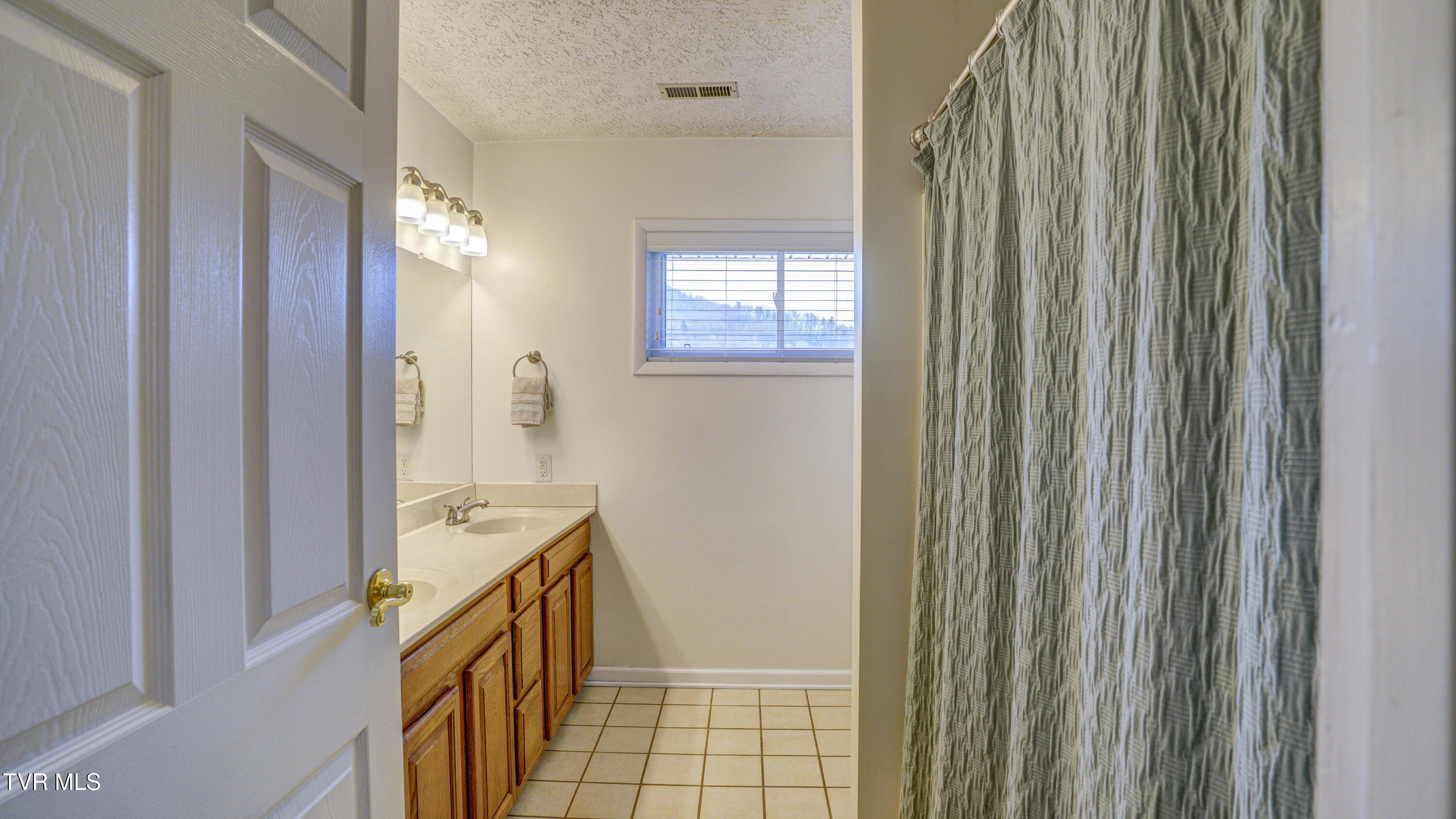 955 9th Street Erwin, TN 37650 - Photo 44 of 56 _DSC3277_78_79_80_81