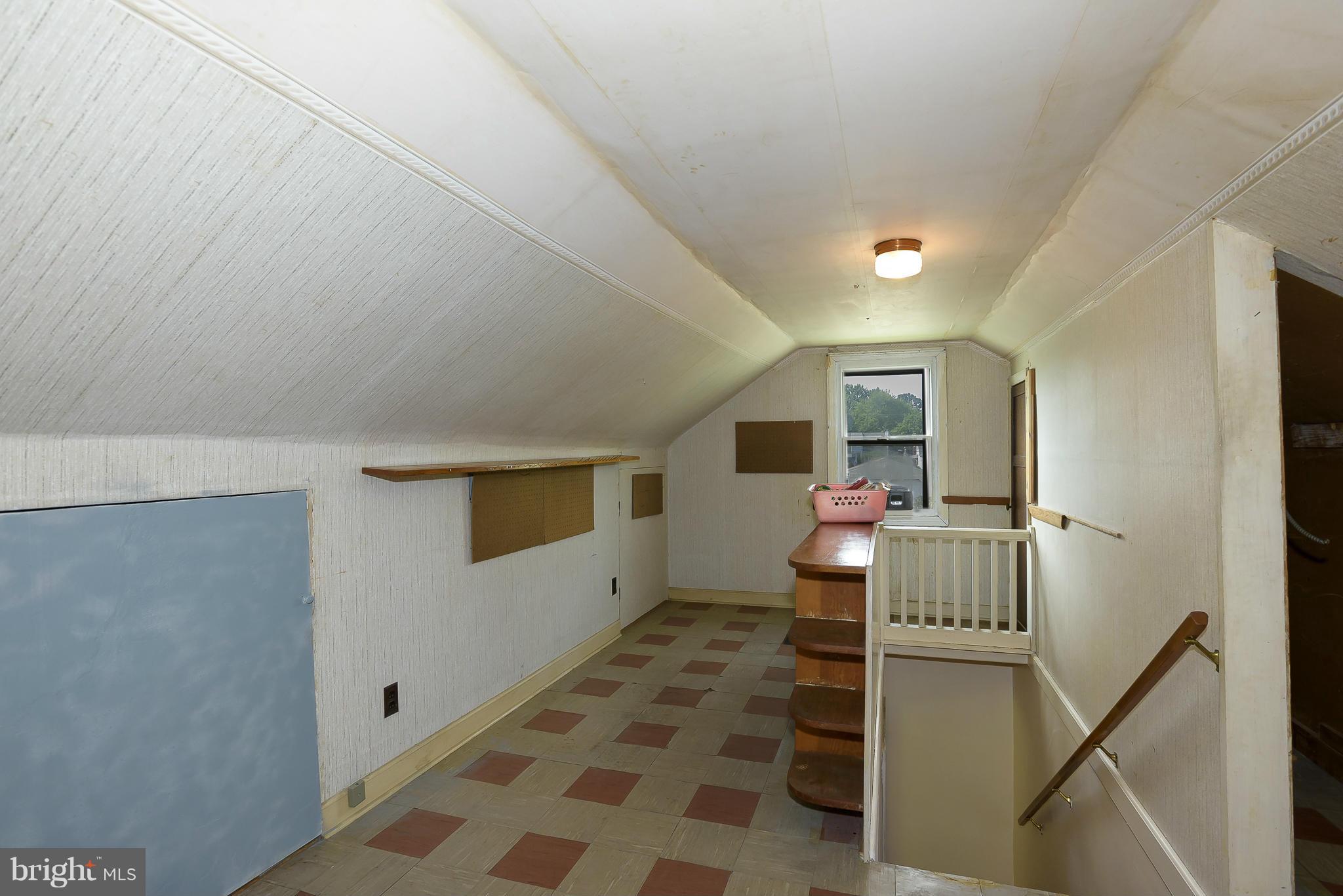 208 South Longcross Road Linthicum Heights, MD 21090 - Photo 19 of 30 Bedroom