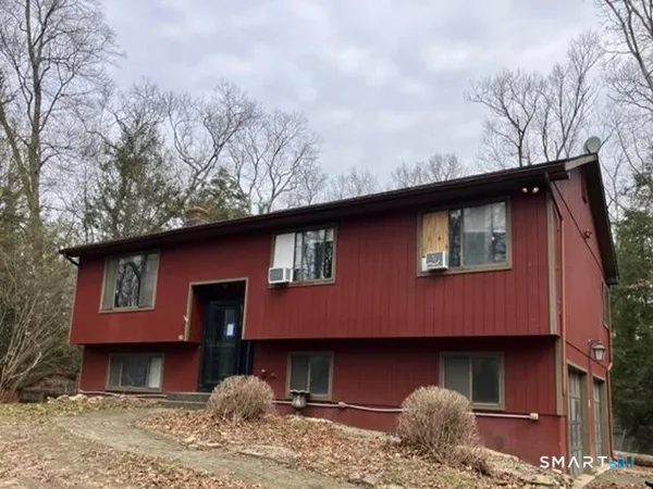 $430,000 | 24 Cedar Hill Road, New Milford, CT 06755