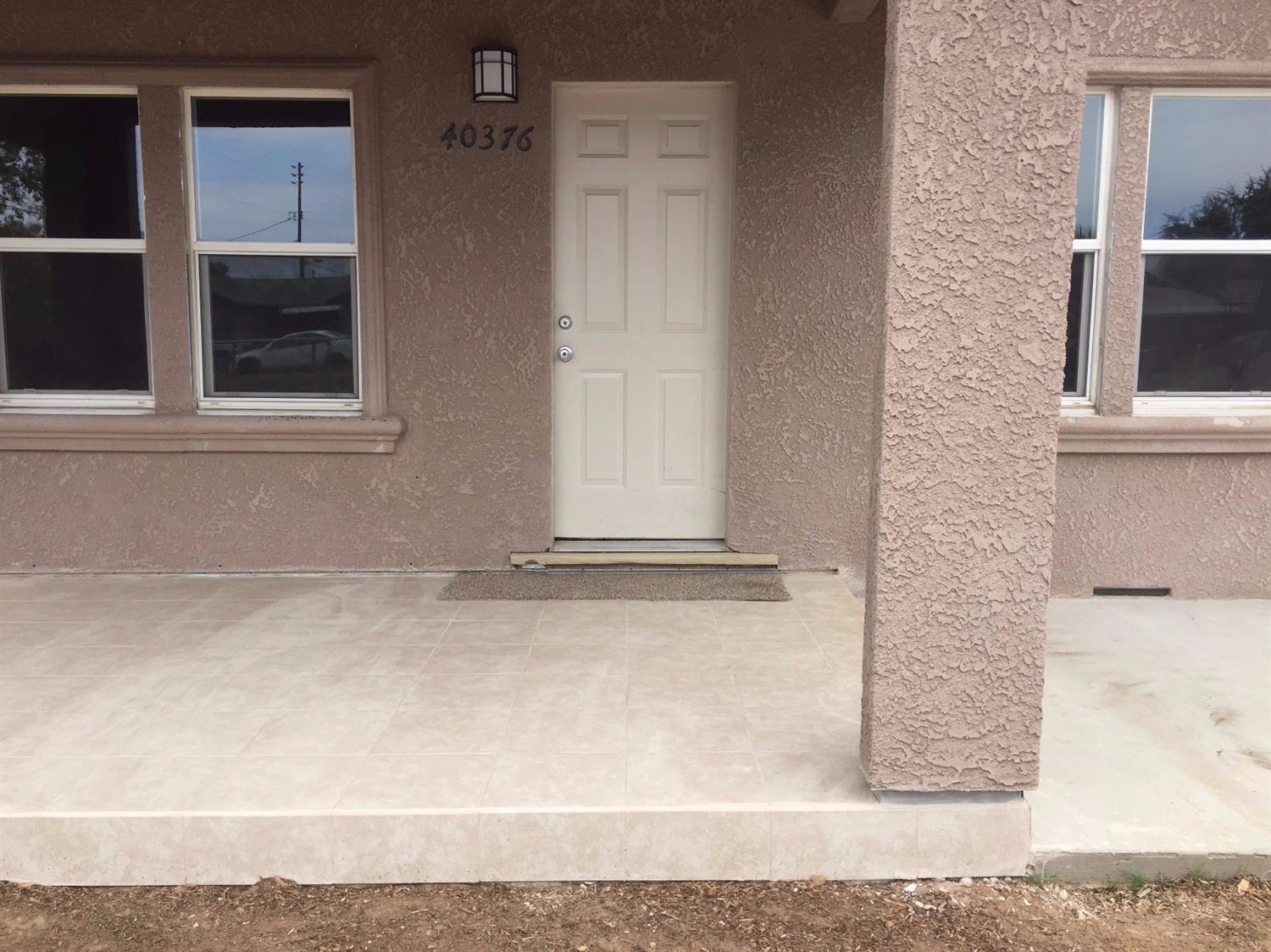 40376 Ralph Road Cutler, CA 93615 - Photo 2 of 16 Gallery Image 2