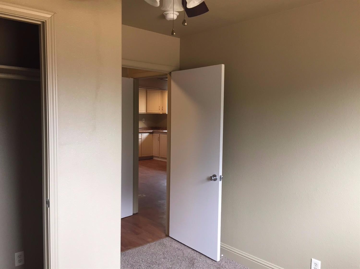 40376 Ralph Road Cutler, CA 93615 - Photo 6 of 16 Gallery Image 6