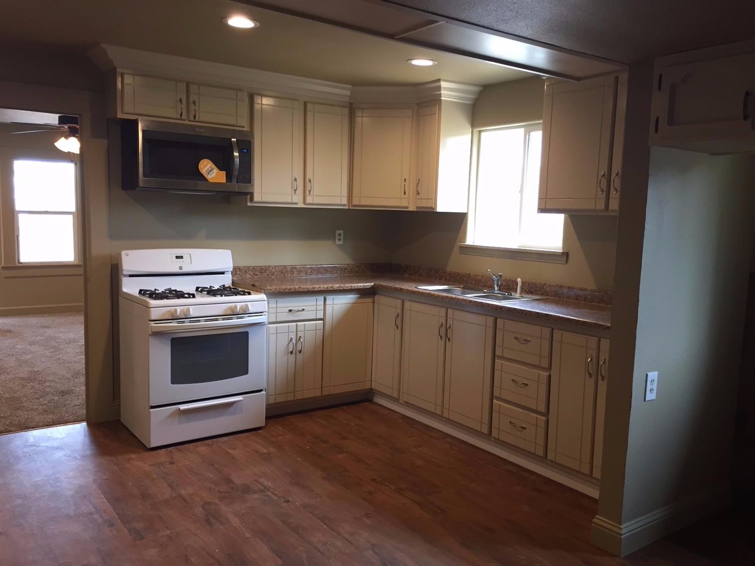 40376 Ralph Road Cutler, CA 93615 - Photo 9 of 16 Gallery Image 9