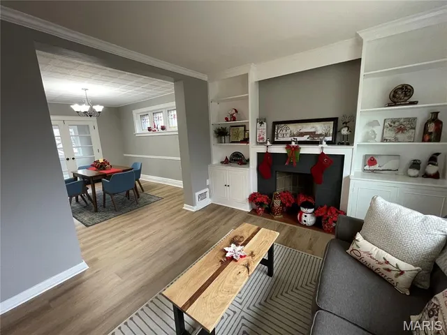 $279,000 | 6036 Arsenal Street, St. Louis, MO 63139