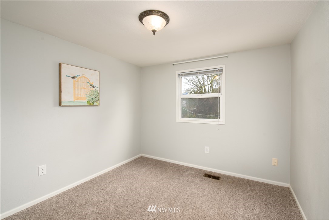 8029 South Langston Road Seattle, WA 98178 - Photo 9 of 22