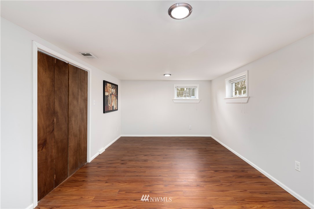 8029 South Langston Road Seattle, WA 98178 - Photo 10 of 22