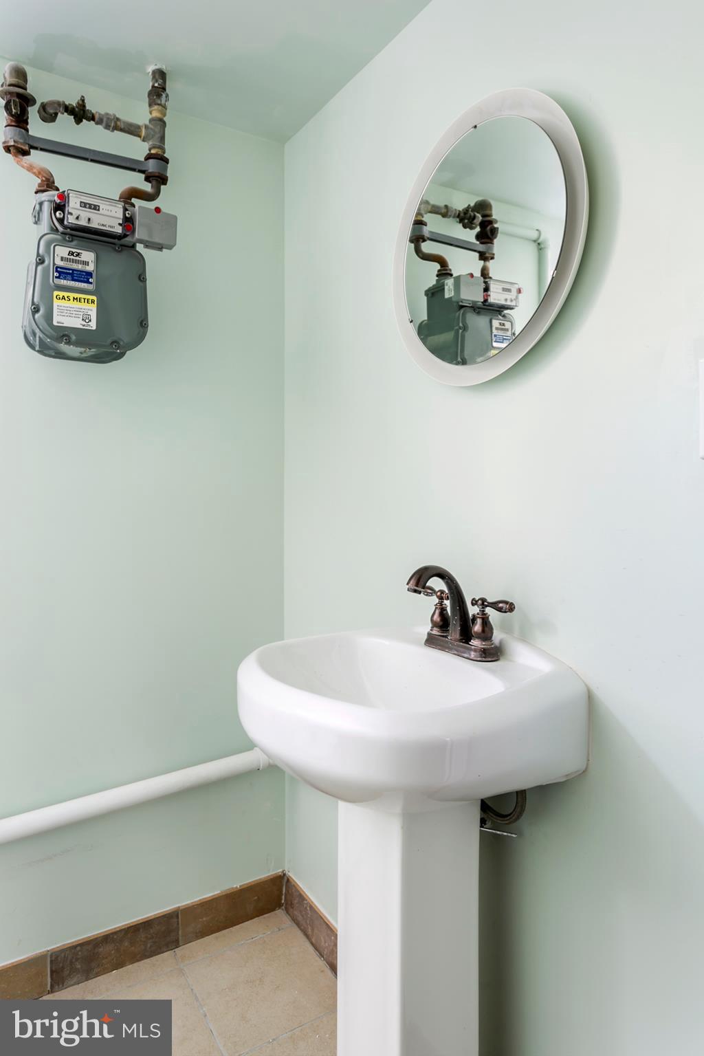 1807 Hillenwood Road Baltimore, MD 21239 - Photo 21 of 22 Gallery Image 21