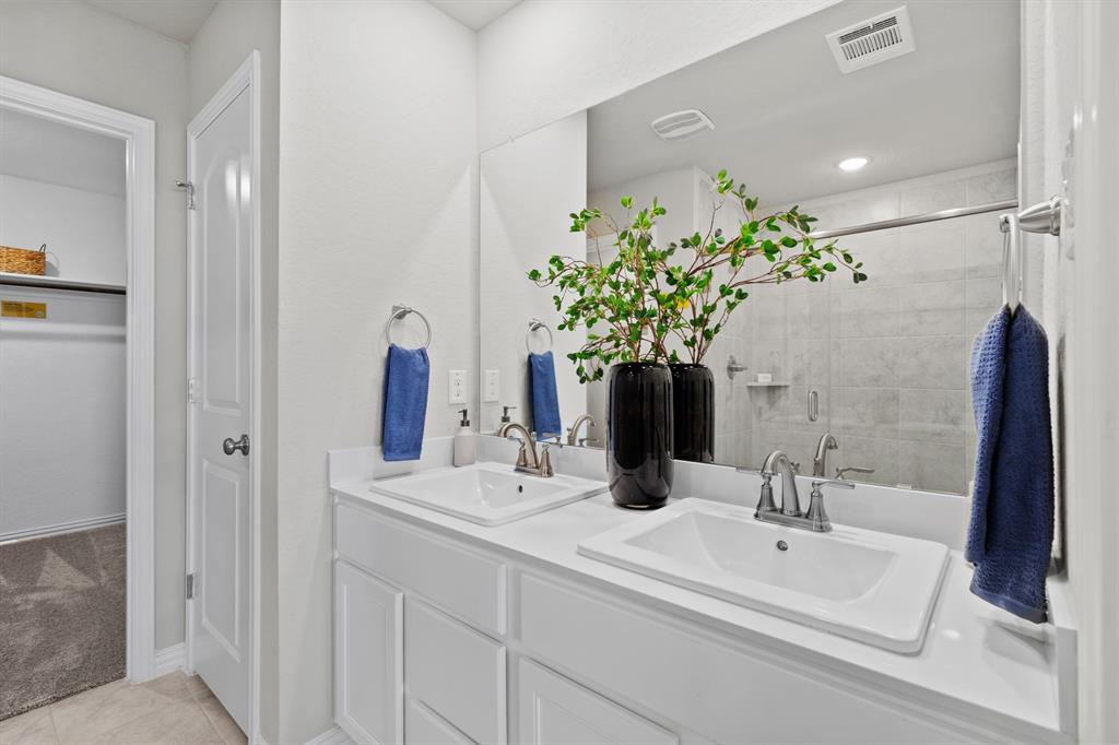 2927 Plum Crk Road Anna, TX 75409 - Photo 10 of 28 Ellis Representative Photo 09