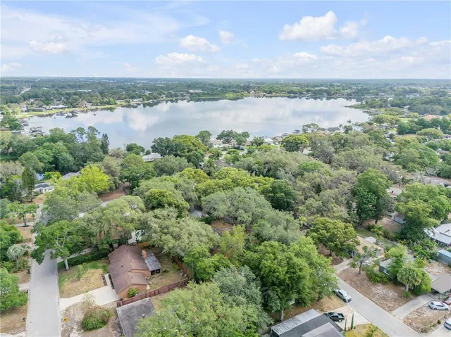 $469,000 | 110 East Lauren Court, Fern Park, FL 32730