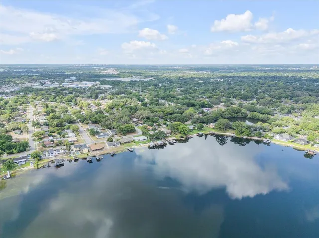 $469,000 | 110 East Lauren Court, Fern Park, FL 32730