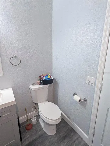 $469,000 | 110 East Lauren Court, Fern Park, FL 32730