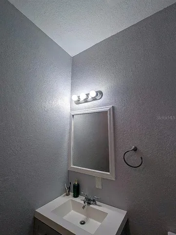 $469,000 | 110 East Lauren Court, Fern Park, FL 32730