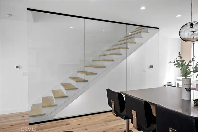 $5,850 | 11860 West Flower Valley Village, Valley Village, CA 91607