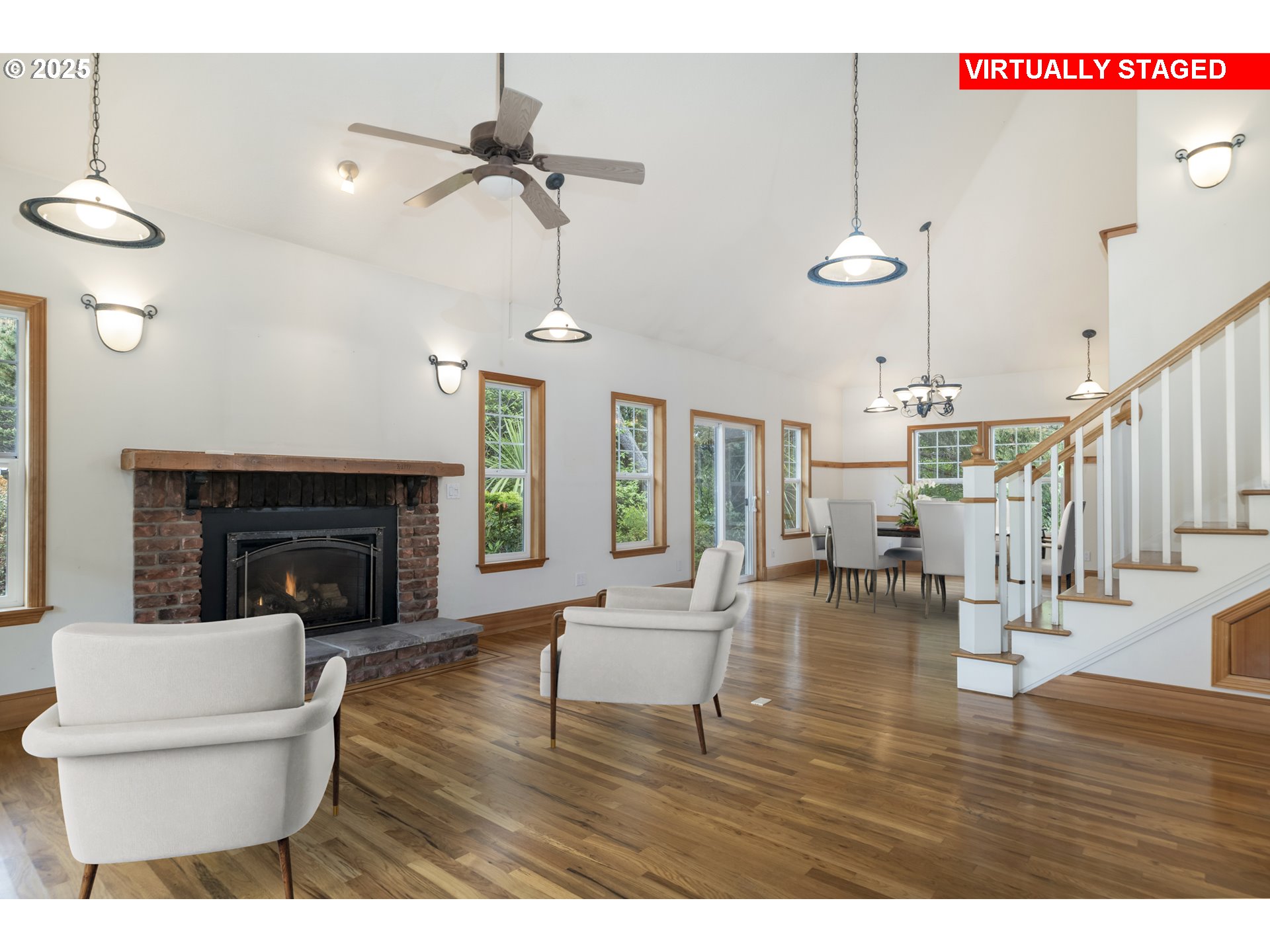 110 Southwest 61 Street South Beach, OR 97366 - Photo 18 of 48 Living Room/Dining Room