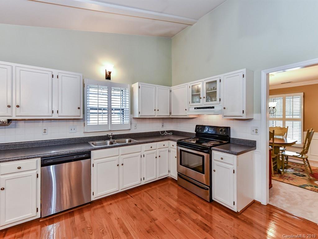 7115 Powder Mill Place Charlotte, NC 28277 - Photo 11 of 28