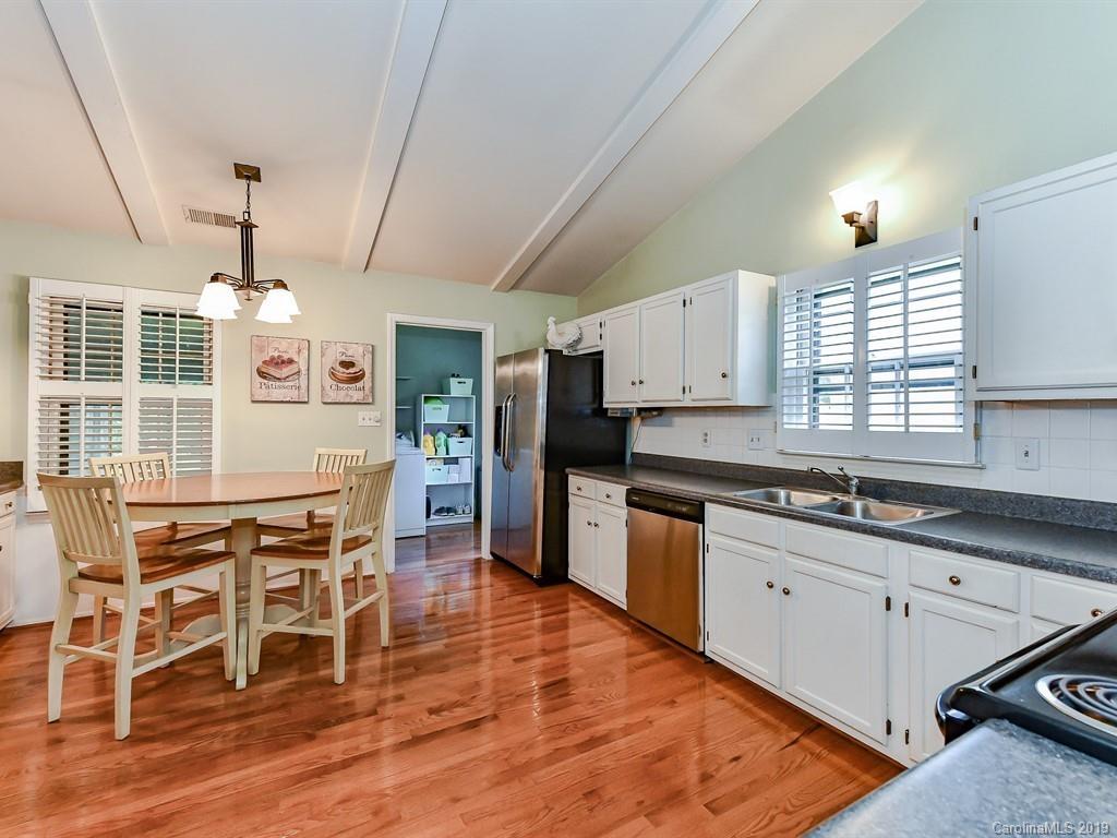 7115 Powder Mill Place Charlotte, NC 28277 - Photo 12 of 28