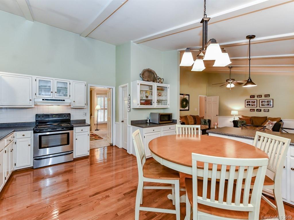 7115 Powder Mill Place Charlotte, NC 28277 - Photo 14 of 28