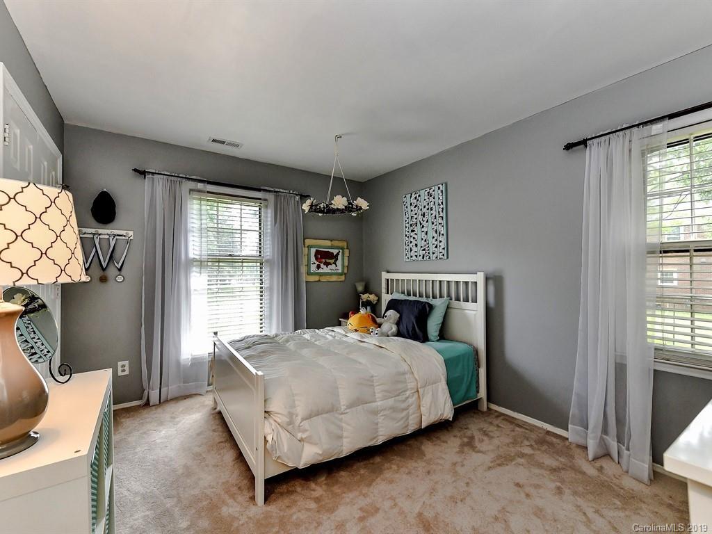 7115 Powder Mill Place Charlotte, NC 28277 - Photo 23 of 28