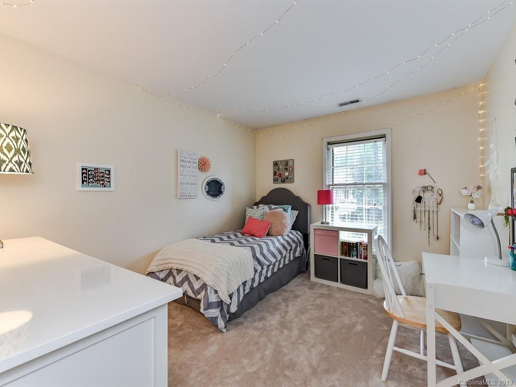 7115 Powder Mill Place Charlotte, NC 28277 - Photo 25 of 28