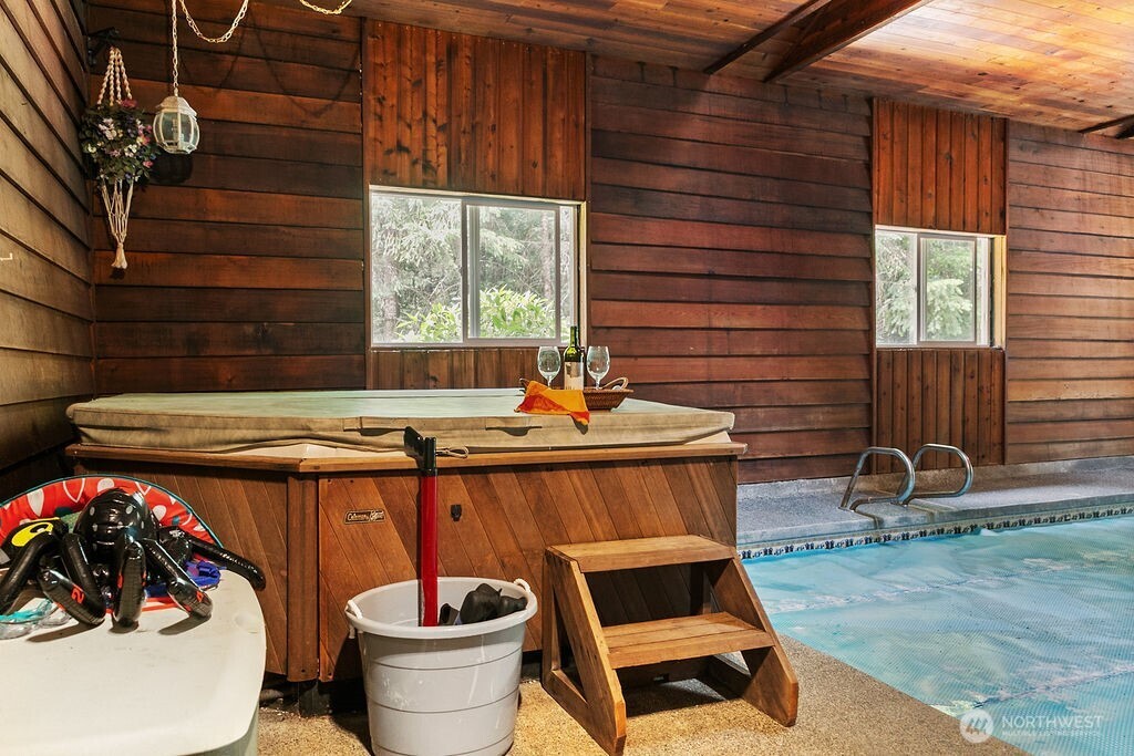 19328 Widme Road Northeast Poulsbo, WA 98370 - Photo 17 of 40