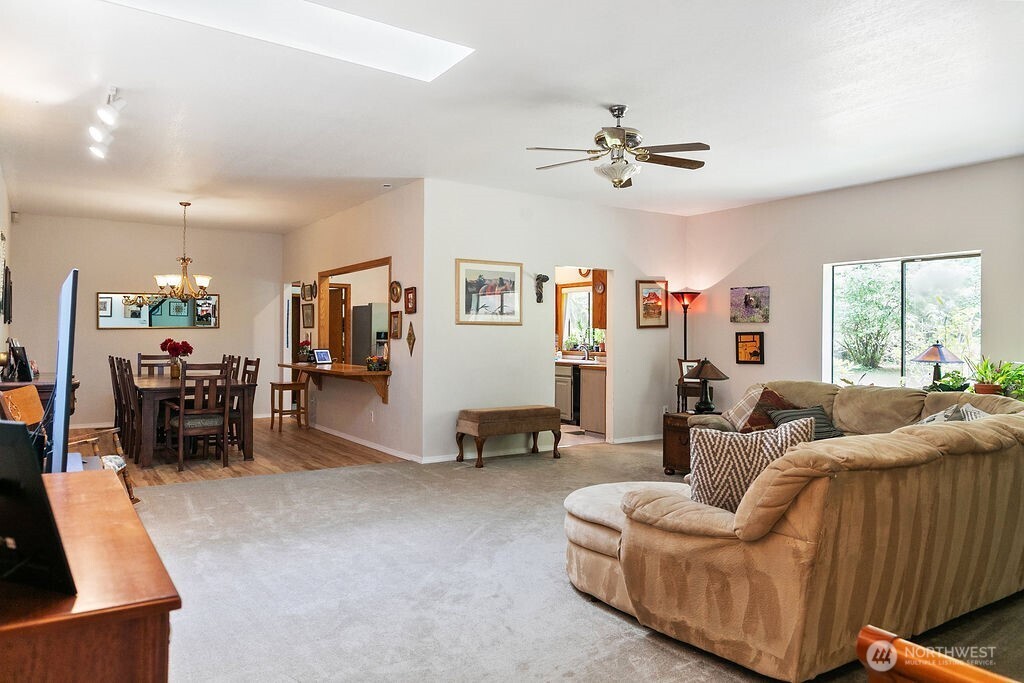 19328 Widme Road Northeast Poulsbo, WA 98370 - Photo 10 of 40