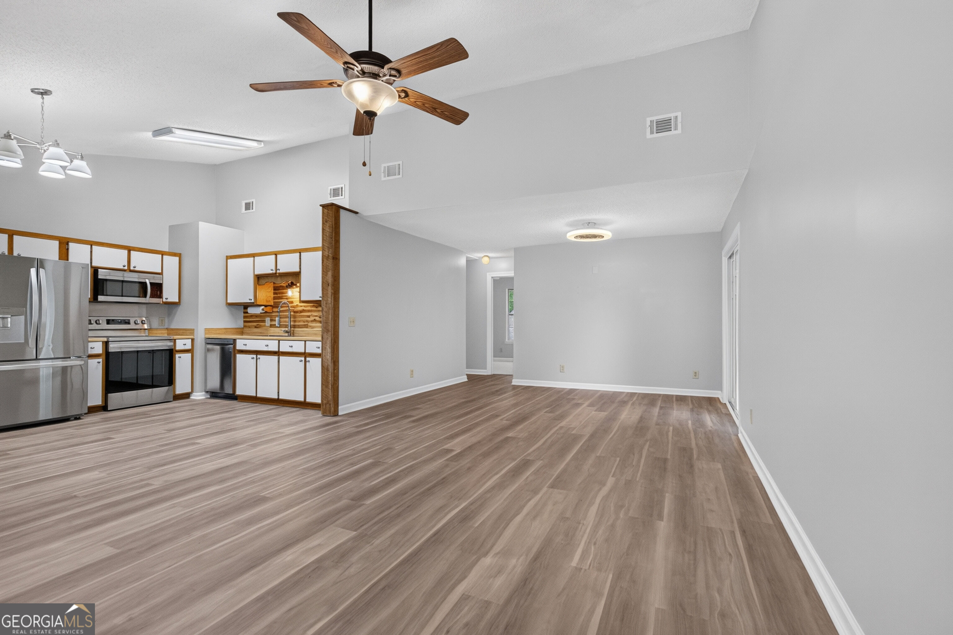 5365 McCall Road Rincon, GA 31326 - Photo 8 of 32 Gallery Image 8