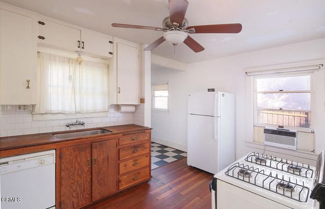 $1,400,000 | 305 East Laurel Avenue, Sierra Madre, CA 91024