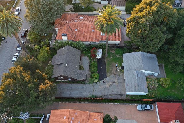 $1,400,000 | 305 East Laurel Avenue, Sierra Madre, CA 91024