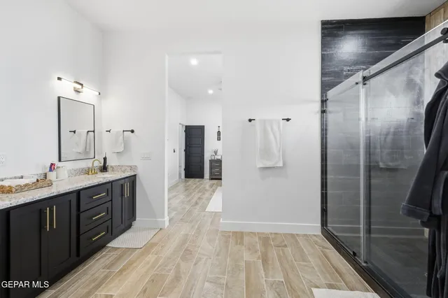 $377,950 | 1433 Thar Desert Drive, Chaparral, NM 88081