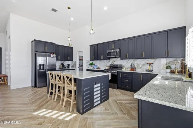 $377,950 | 1433 Thar Desert Drive, Chaparral, NM 88081