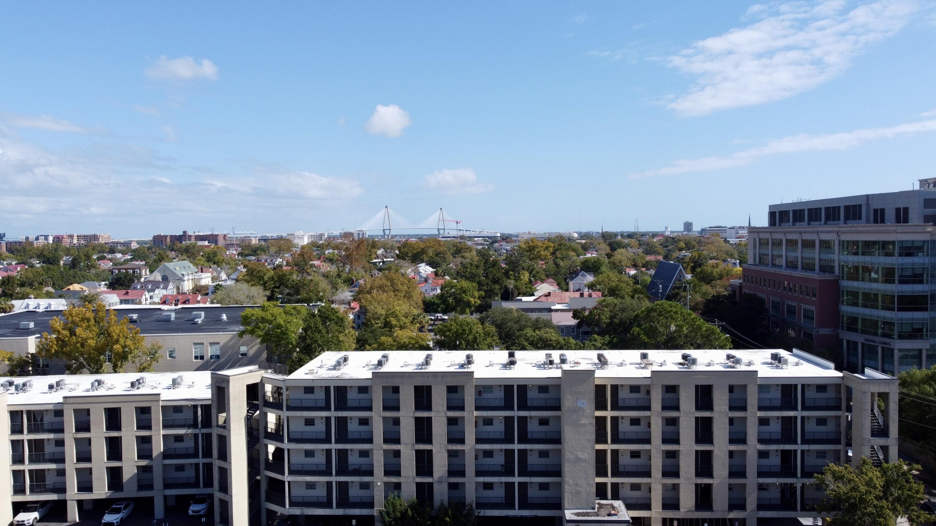 40 Bee Street, Unit 111 Charleston, SC 29403 - Photo 16 of 27 4BF74B7C-91EE-4C59-8D85-68277F3FCF1A_1_2