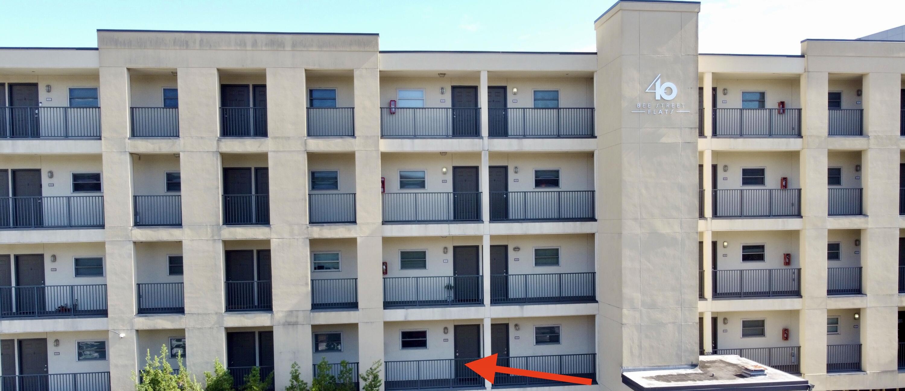 40 Bee Street, Unit 111 Charleston, SC 29403 - Photo 19 of 27 611A103F-0209-44A2-8753-F7F7BEFEFBC2_1_2