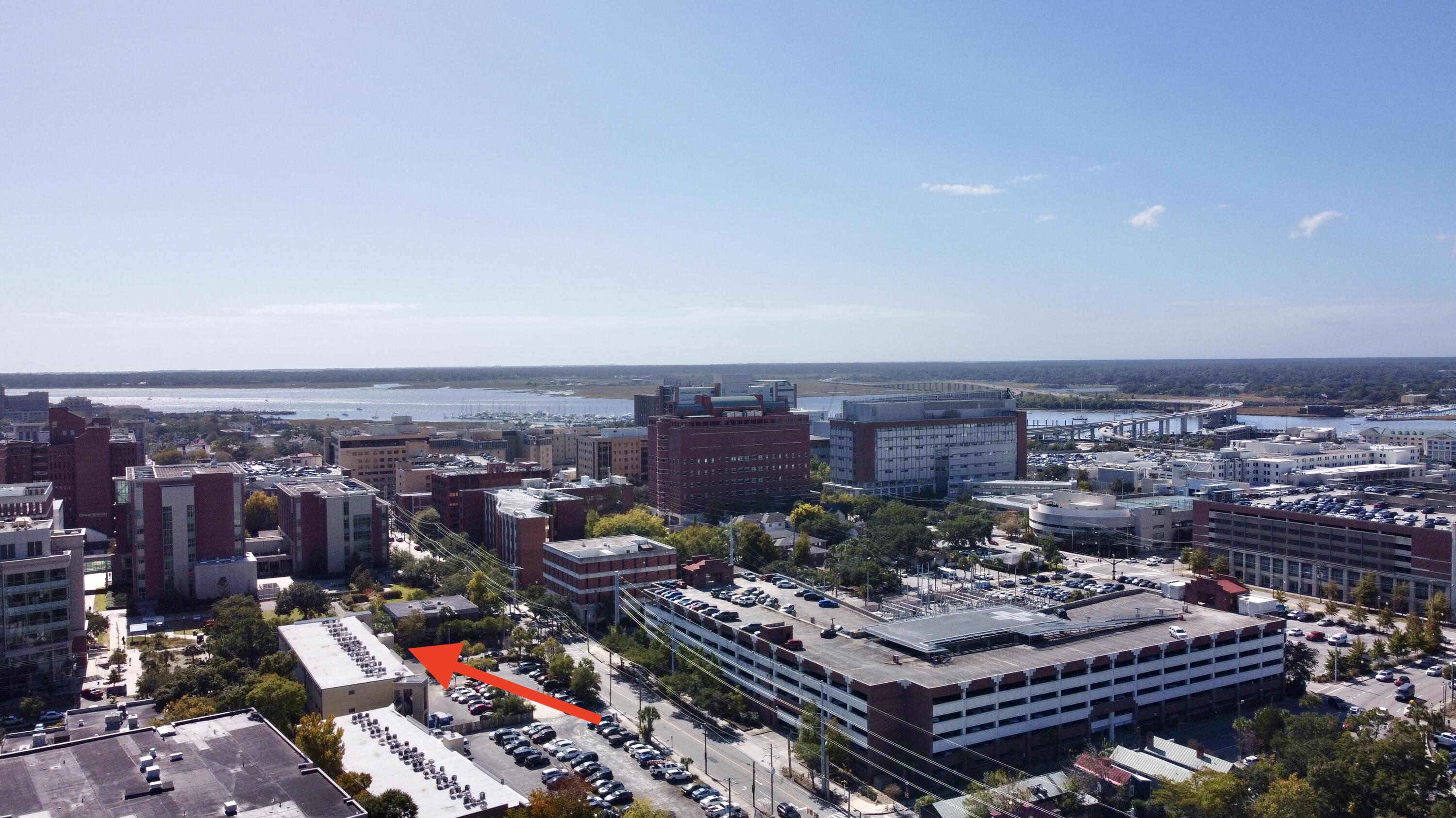 40 Bee Street, Unit 111 Charleston, SC 29403 - Photo 21 of 27 A27F07E5-73AE-4DA2-910D-01C7A5AAD25D_1_2