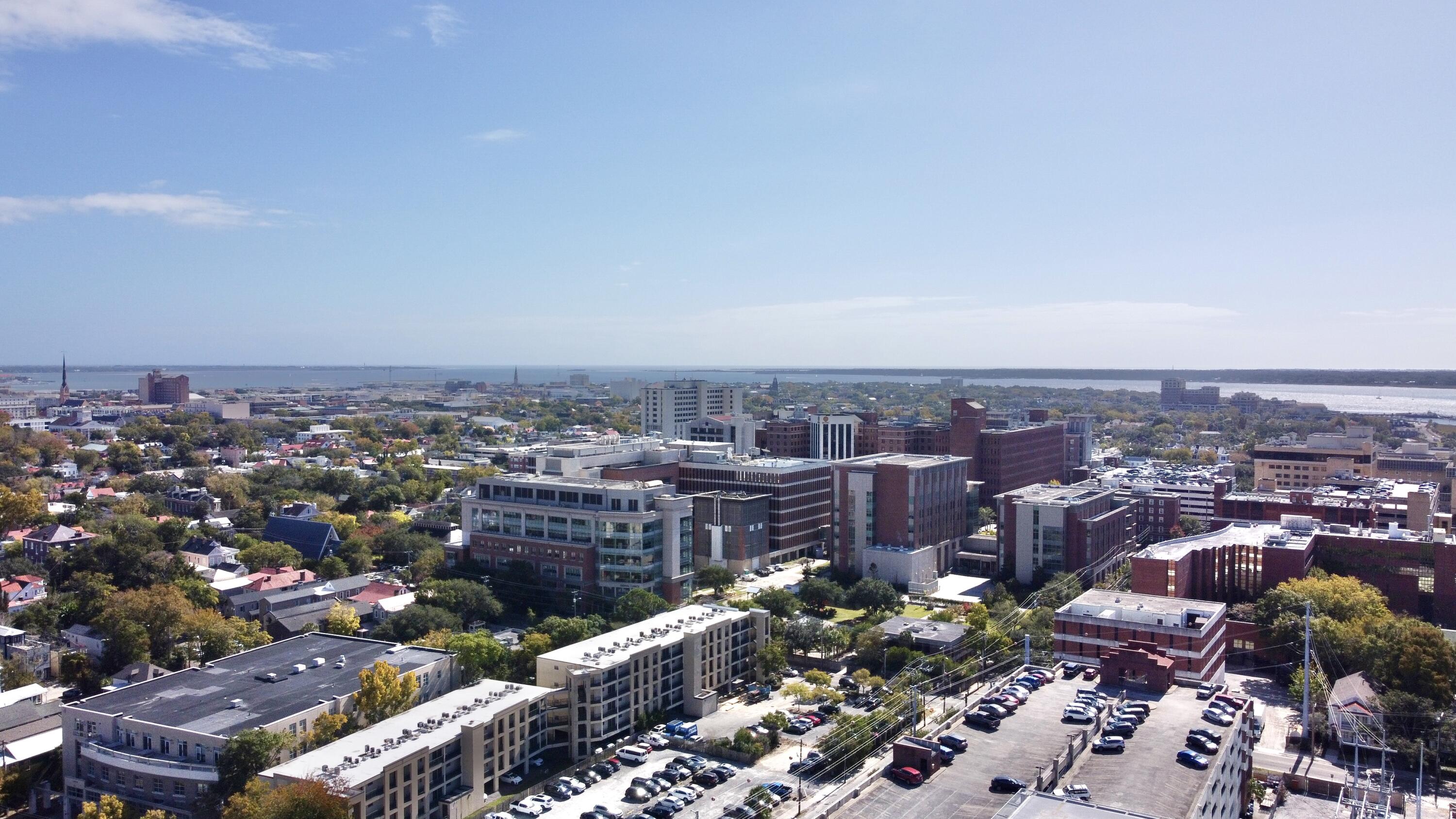 40 Bee Street, Unit 111 Charleston, SC 29403 - Photo 22 of 27 C0CF04F2-AB1D-44BE-B770-7C089F50447E_1_2