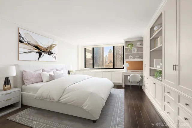 $2,450,000 | 30 West 61st Street, Unit 21C | Upper West Side