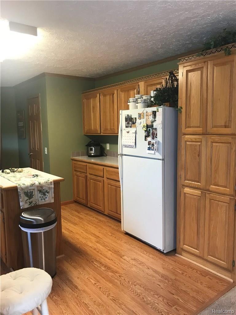 8348 Stiles Road Brown City, MI 48416 - Photo 5 of 28 IMG_1925.jpg