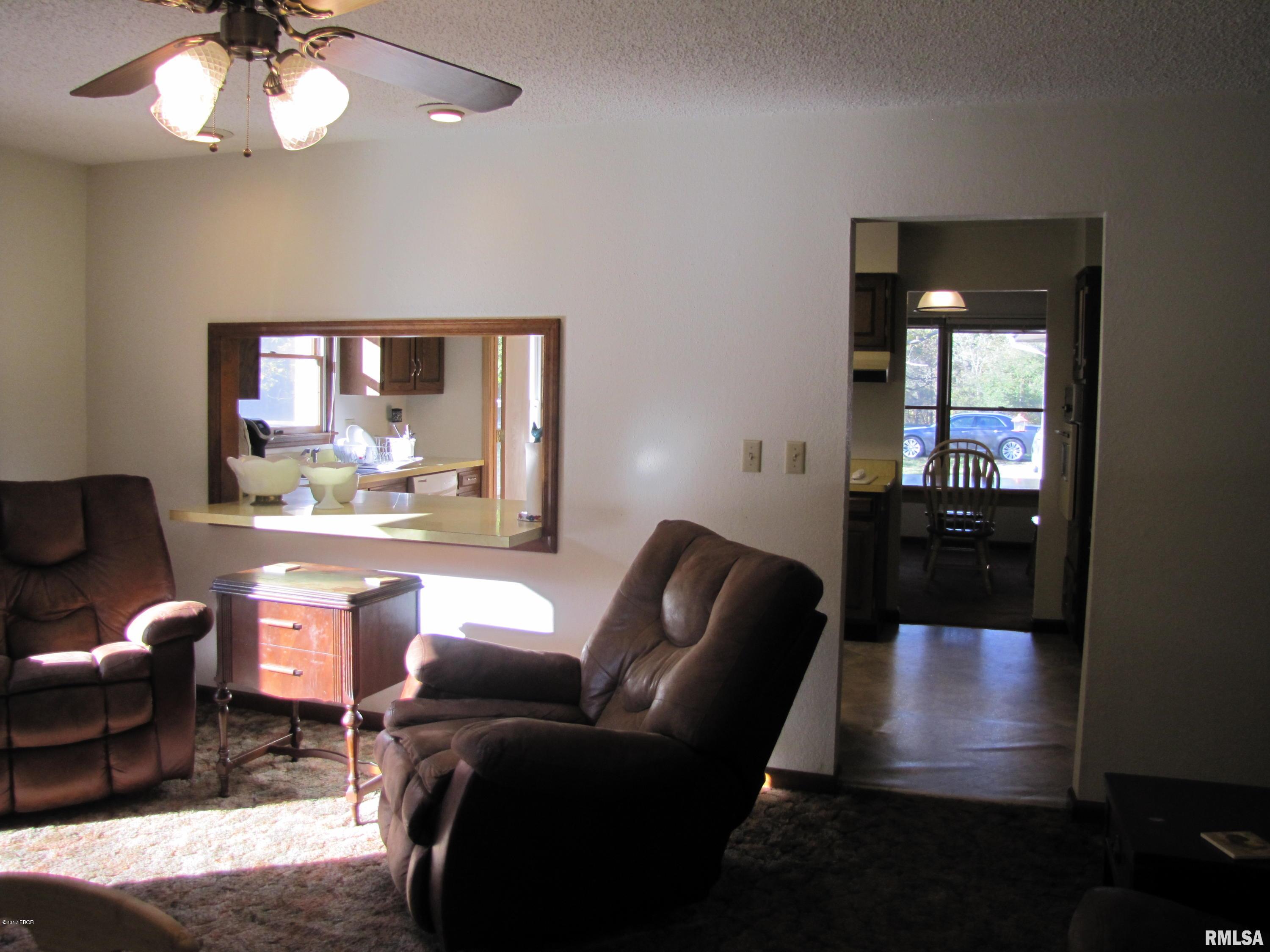 2751 Hotze Road Salem, IL 62881 - Photo 14 of 50