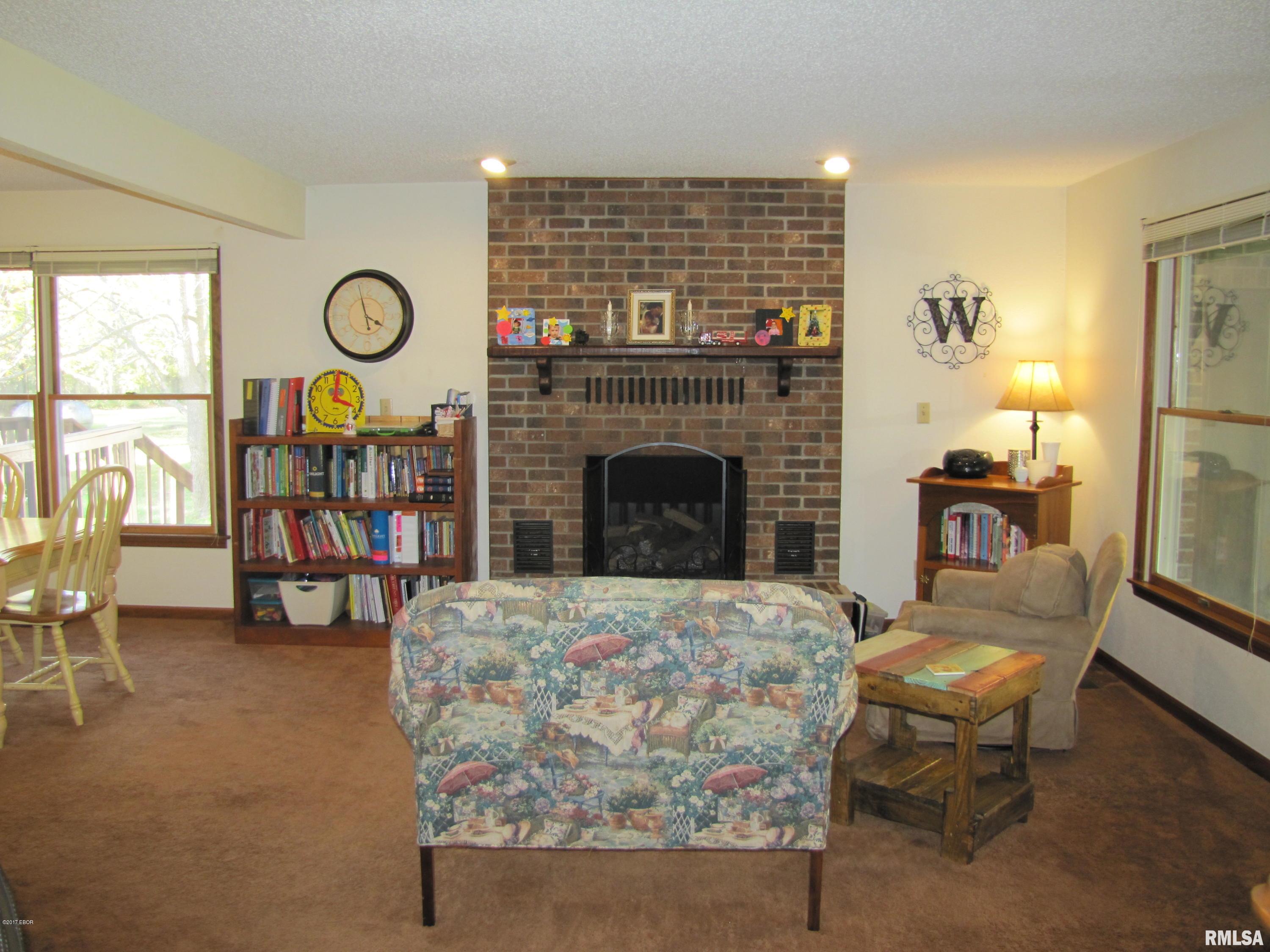 2751 Hotze Road Salem, IL 62881 - Photo 3 of 50