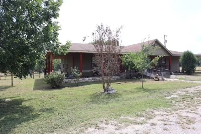 $649,999 | 2306 County Road 4145, Bonham, TX 75418