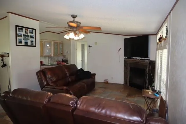 $649,999 | 2306 County Road 4145, Bonham, TX 75418